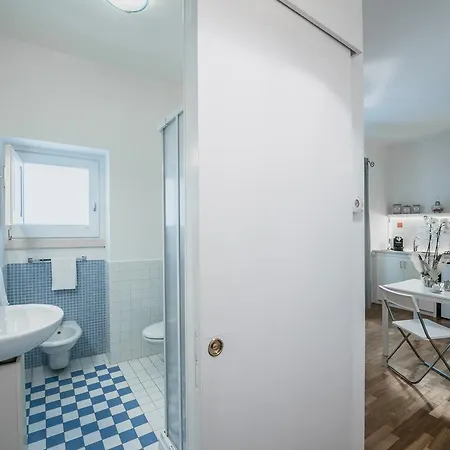 Dimora Dell'artista Bed & Breakfast 3*