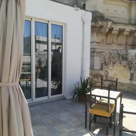 Dimora Dell'artista Bed & Breakfast