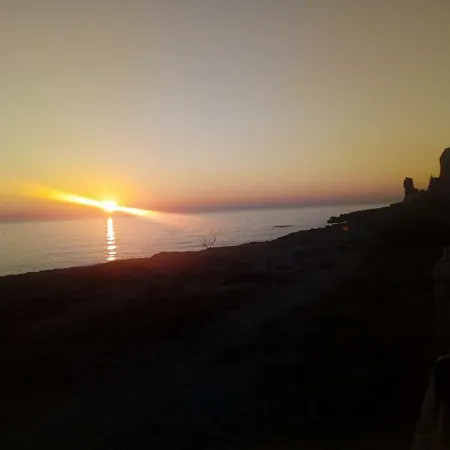 Bed & Breakfast Dimora Dell'artista 3*