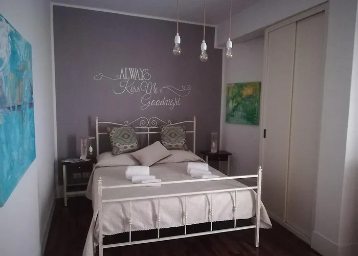 Dimora Dell'artista 3* לצ'ה