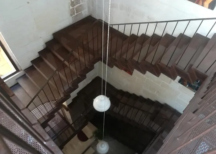 לינה וארוחת בוקר Dimora Dell'artista לצ'ה