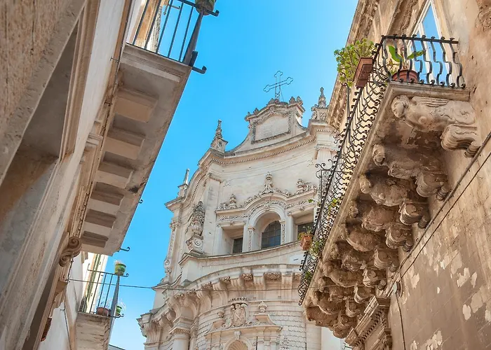 Dimora Dell'artista 3* לצ'ה