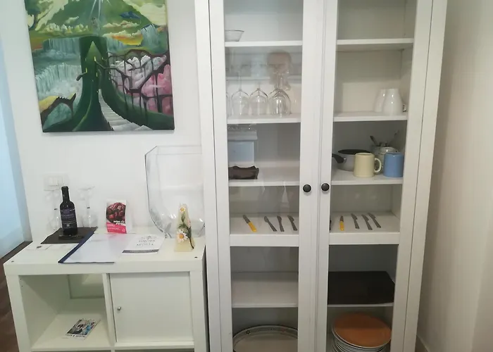 לינה וארוחת בוקר Dimora Dell'artista לצ'ה