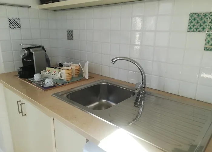 Dimora Dell'artista 3* לצ'ה