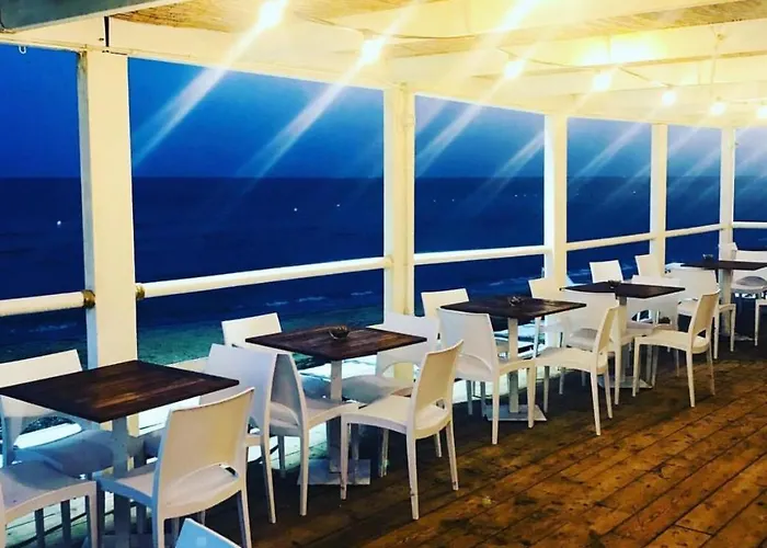 לינה וארוחת בוקר Dimora Dell'artista 3*